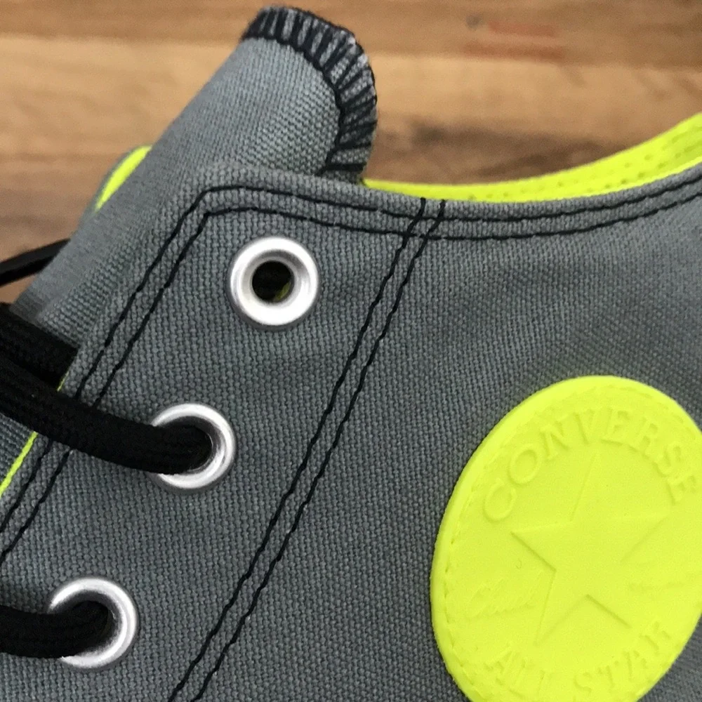 CONVERSE HIGH TOP BRAND NEW - Picture 14 of 15